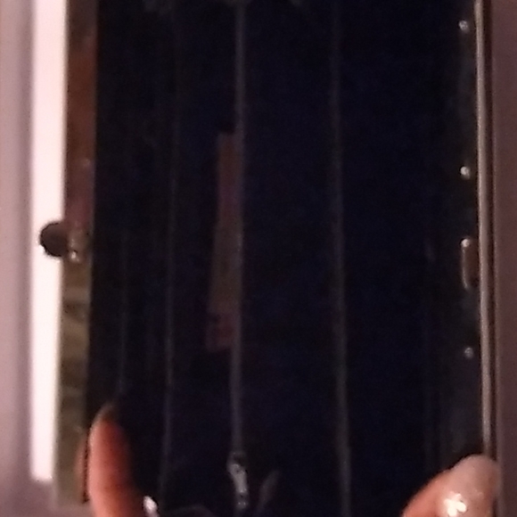 Genuine Leather wallet in black - Picture 2 of 6